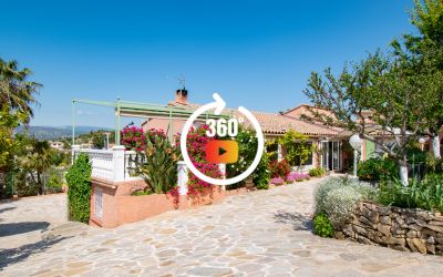 Maison de 220 m2 à Saint-Cyr-sur-Mer