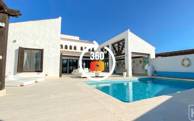 Casa Crystal