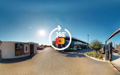 Suttel Racing Mauguio - Motoplex Piaggio Group Occitanie \/ Vespa \/ Aprilia \/ Moto Guzzi et Gilera